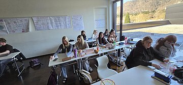 Schüler:innen der HLSP Villach